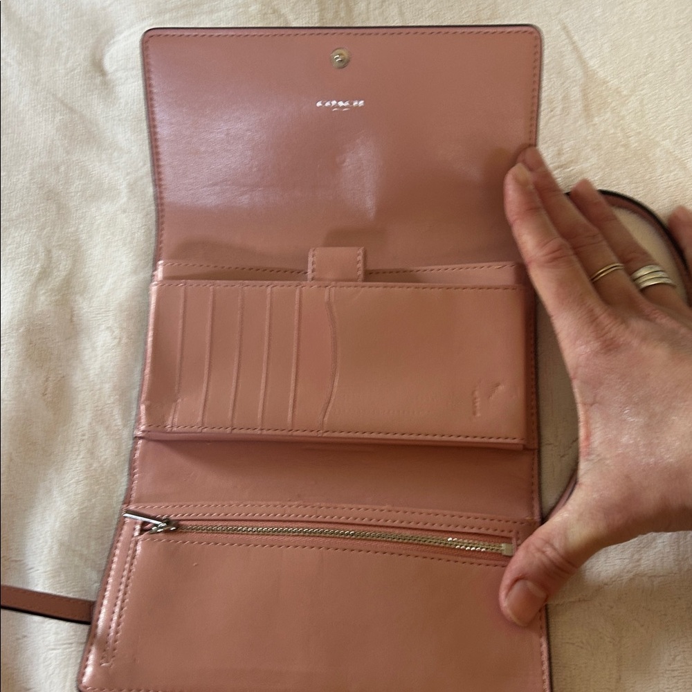 Coach Blush Pink Crossbody/ Clutch - Picture 5 of 8